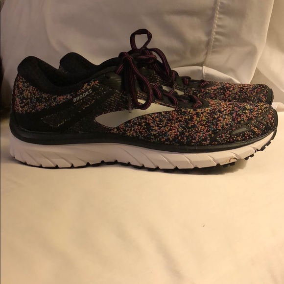 brooks adrenaline confetti